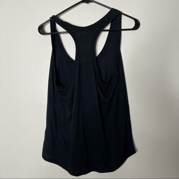 Nike Women’s Racerback Layering Tank Top Medium - Picture 4 of 4